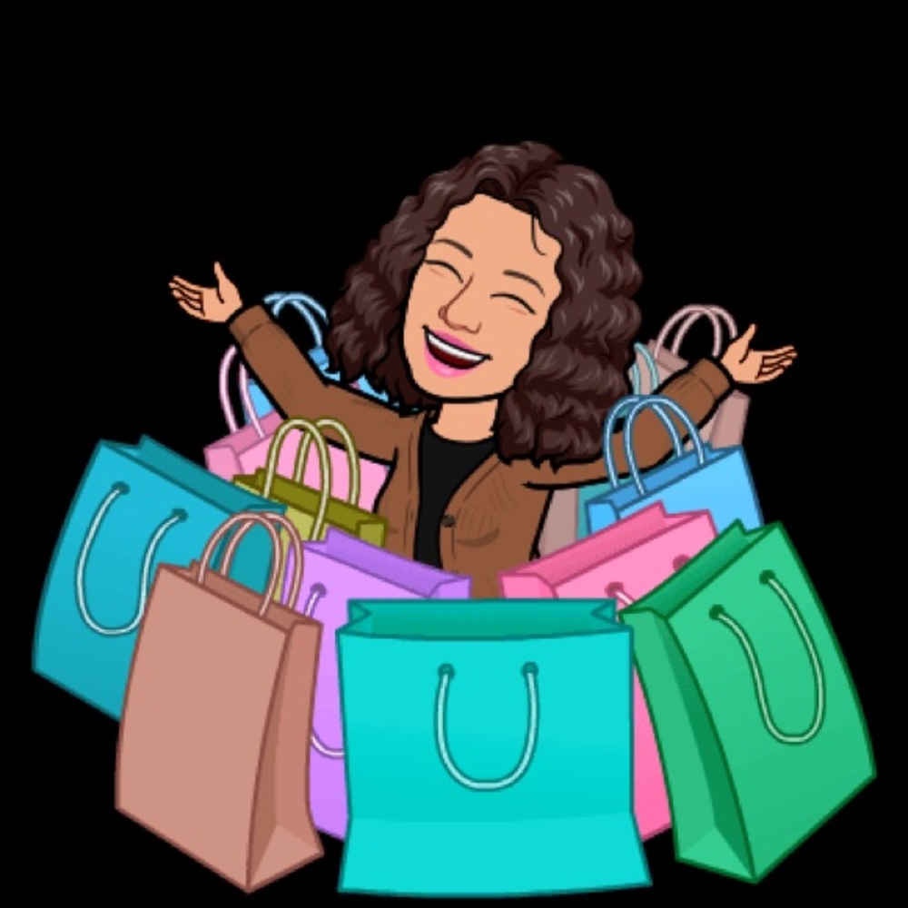 Selling parents, teen brother and my🧥👗🩳👚👖👟👜